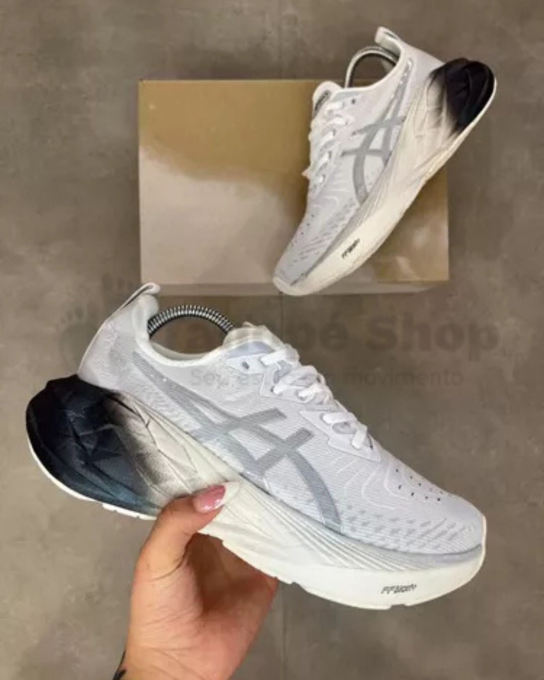 Asics NovaBlast 4 - Linha Premium